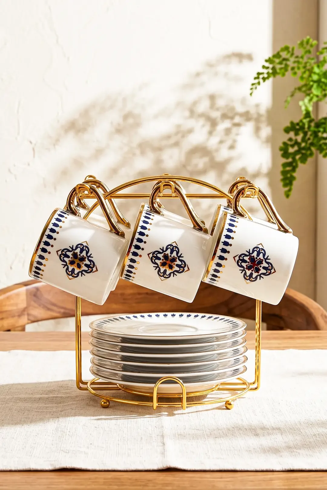 Anatolia 6 Kişilik 13 Parça Standlı Kahve Fincan Takımı New Bone China Porselen · 2. fotoğraf