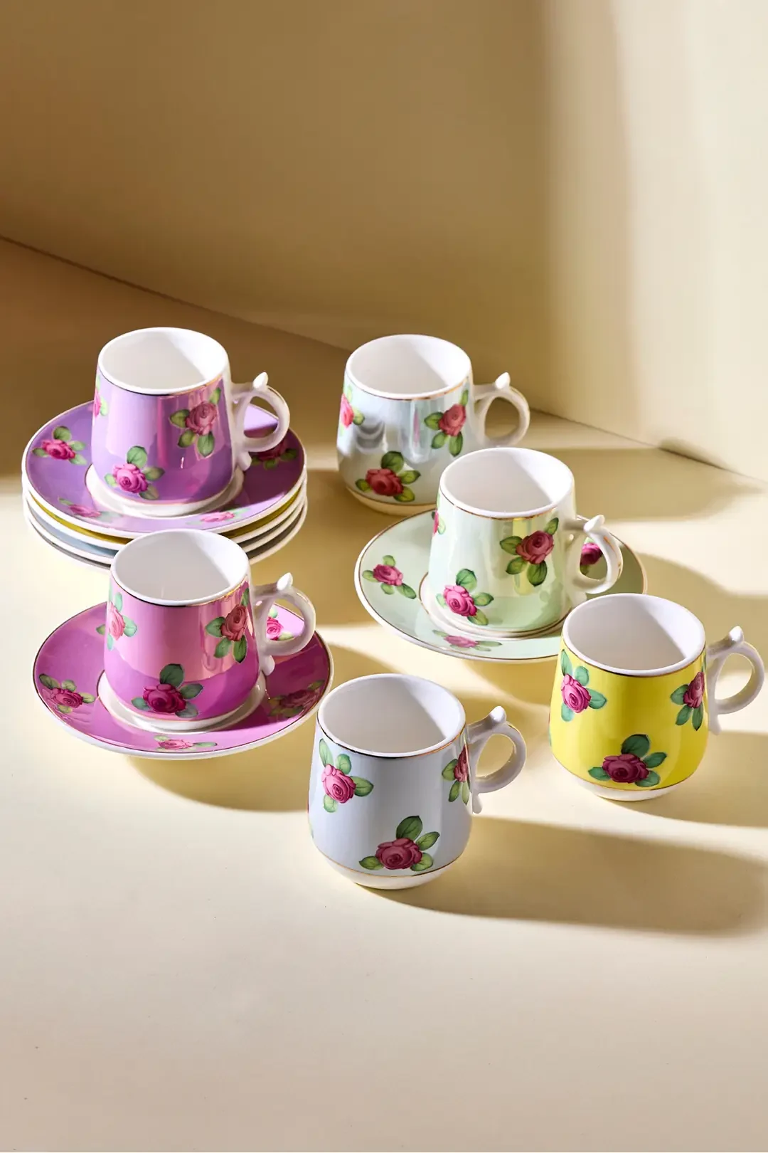 Hane+ 12 Parça 6 Kişilik Renkli Floral Kahve Fincanı Takımı · 3. fotoğraf